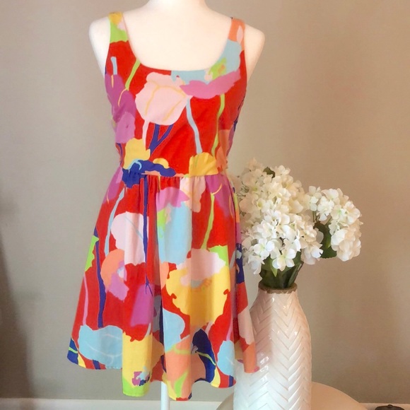 Everly Dresses & Skirts - 🌷 Everly floral dress